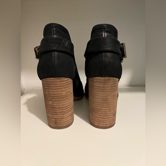 Tommy Hilfiger Ankle Booties - Picture 2 of 6